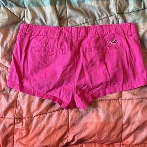 Hollister Y2K Twill Low Rise Shorts | Fushia Pink